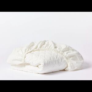 COYUCHI Organic Cotton Mattress Pad - FULL SIZE - Like New Perfect Condition!